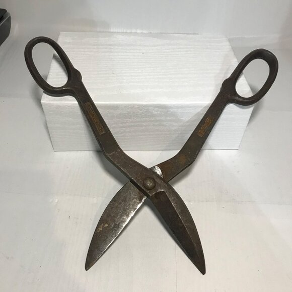 Vintage Forged Steel 12.”  Heavy-Duty Tin Snips Scissors - Picture 6 of 7